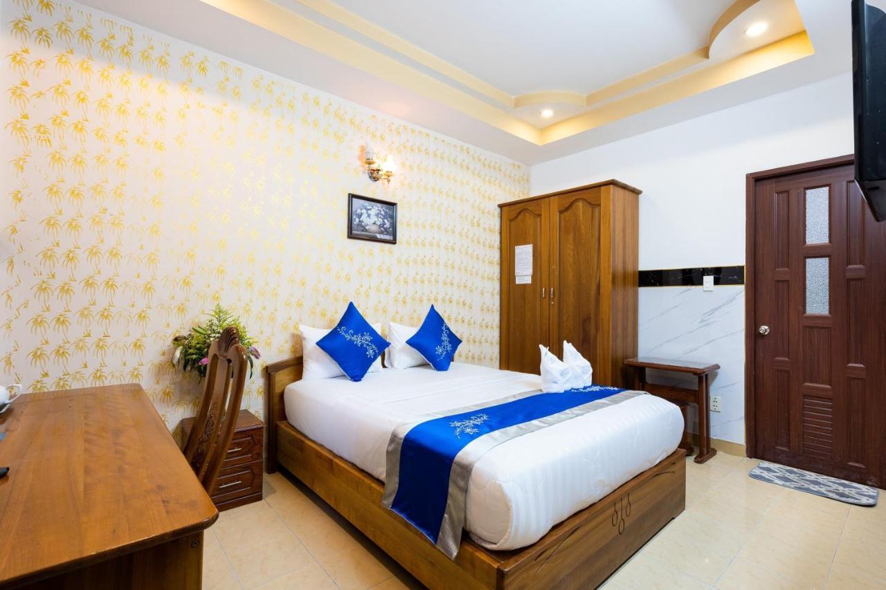 Khách Sạn Hồng Phát Cidade de Ho Chi Minh Exterior foto